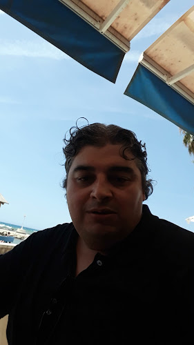 Opinii despre Bar La Quintonería Playa (Pedregalejo) în Málaga - Gastronomía y hostelería