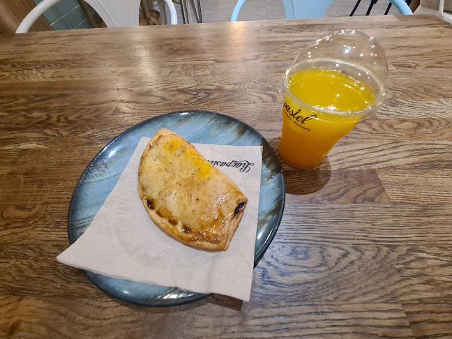 Avinguda del Doctor Waksman, 15, Quatre Carreres, 46006 València, Valencia