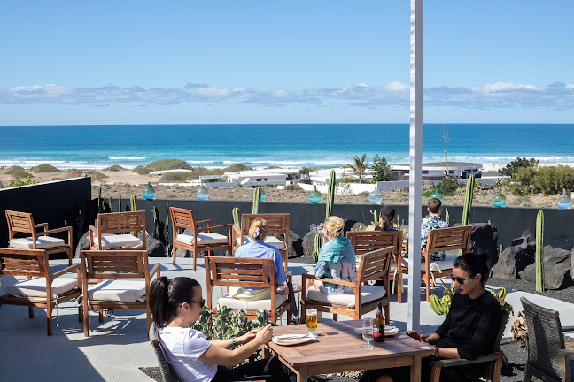 Restaurante Dunas de Famara - Gastronomía y hostelería