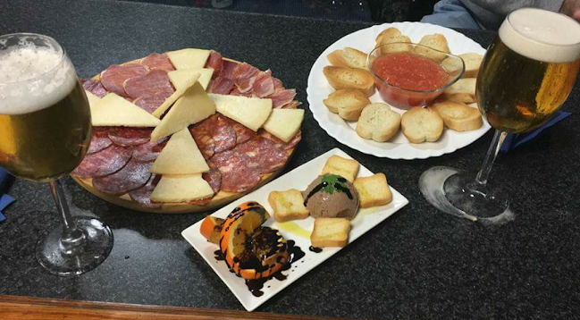 Opinii despre Café-Bar El Parque în Mengíbar - Gastronomía y hostelería