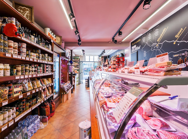 Comments and reviews of Aramburu