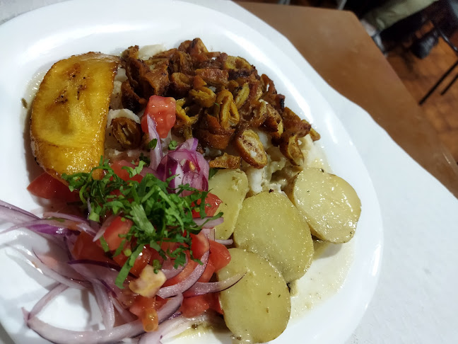 C. de Azcoitia, 62D, Carabanchel, 28044 Madrid