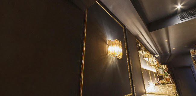 La Perla Club - 71 Oysterbar Open Times