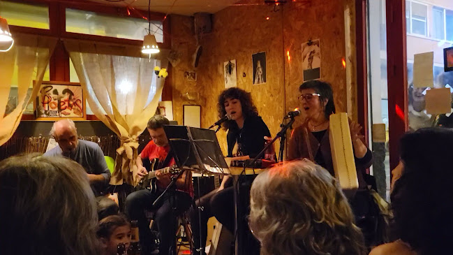 El Refugio Arte y Utopías - Arte - Bar