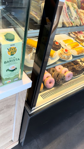 Opinii despre Cafetería Vivari în Barcelona - Gastronomía y hostelería