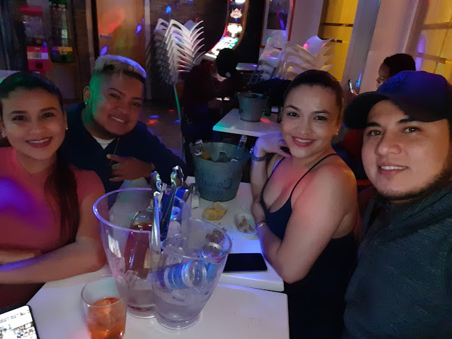 Opinii despre Café-Bar Latín Pari în Pamplona - Gastronomía y hostelería