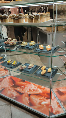 Opinii despre Bar Restaurante Bare bare în Donostia-San Sebastian - Gastronomía y hostelería