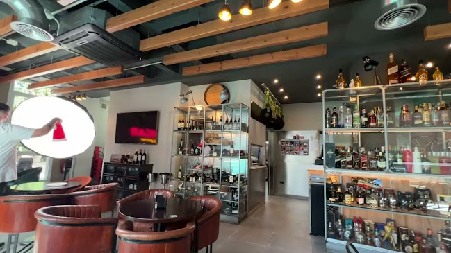 Hangar Café Open Times