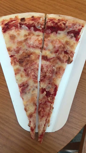 Opinii despre Slice of New York Pizza Sevilla în Sevilla - Gastronomía y hostelería