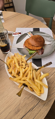 Cafetería Invictus - A Estrada