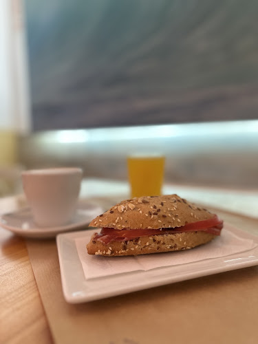 Acqua Bar Cafeteria Tasquita Phone number