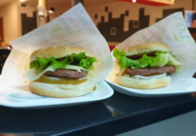 C. Benítez de Lugo, 32, 38580 Villa de Arico, Santa Cruz de Tenerife