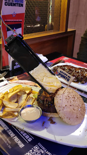 Opinii despre Foster's Hollywood în Huelva - Gastronomía y hostelería