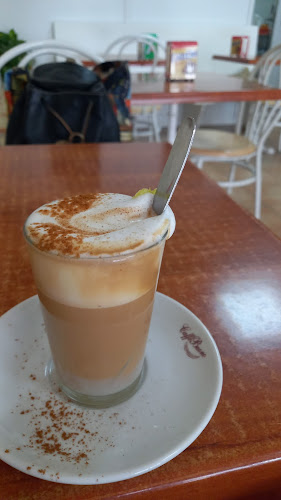 Opinii despre Café Rabel în Vega de San Mateo - Gastronomía y hostelería