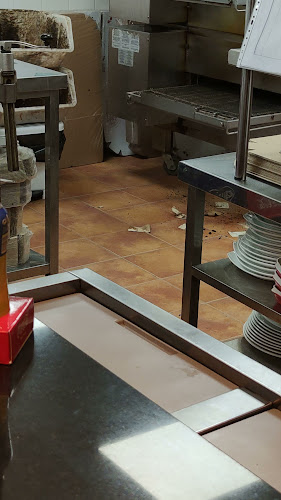 Reviews of Pizzería Carlos in Madrid - Gastronomía y hostelería