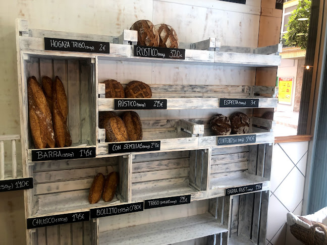 Reviews of El Mastrén Pan Ecológico in Torre del Mar - Gastronomía y hostelería