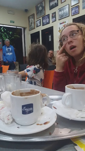 Reviews of Cafetería Churrería Las Caracolas Bar Quemao in Arucas - Gastronomía y hostelería