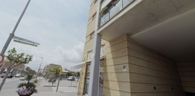 Comentarii opinii despre La Perla Montgat Fleca Cafeteria