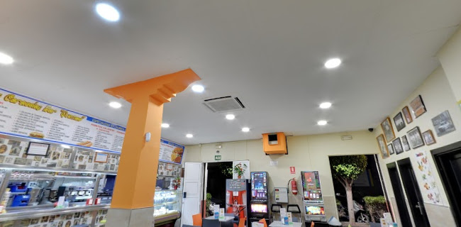 Cafetería Churrería Las Caracolas Bar Quemao Open Times