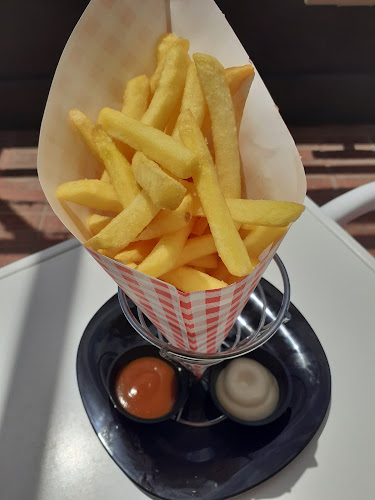 Comments and reviews of Cafe 2021