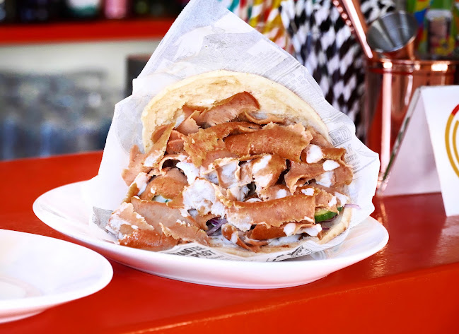 Canary Kebab & Snack Bar - Gastronomía y hostelería