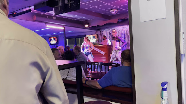 Opinii despre Buddies Bar în Benidorm - Gastronomía y hostelería