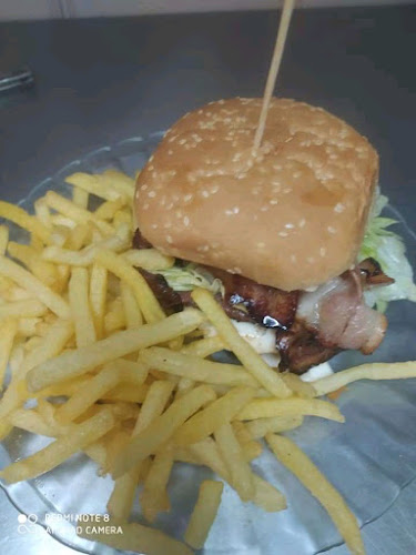 Comments and reviews of Bar Lamari