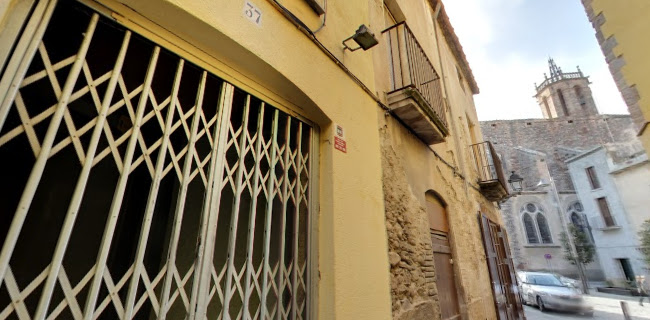 Comments and reviews of CARME - Tes, Cafès, Xocolates, actualment traspasada i es diu Cal Alvero