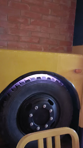 Opinii despre School Busrger - Presidente Alvear în Las Palmas de Gran Canaria - Gastronomía y hostelería