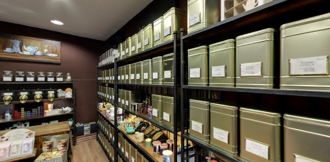 Comments and reviews of CARME - Tes, Cafès, Xocolates, actualment traspasada i es diu Cal Alvero