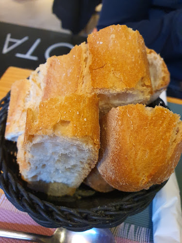 Restaurante Jota y Hache Phone number