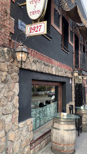 Comments and reviews of El Descanso 1927