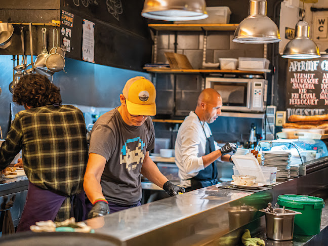 El Casal Café Bar - Tapas, Vinos y Ostras - Gastronomía y hostelería