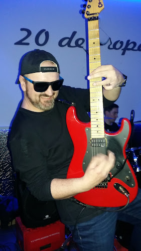 Avda. Guadarranque, 1968, 11368 Estación Férrea, Cádiz