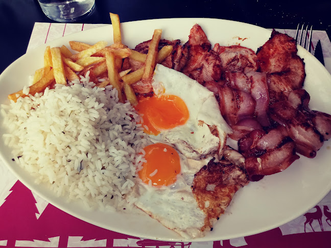 Av. Santiago, 80, 36680 A Estrada, Pontevedra