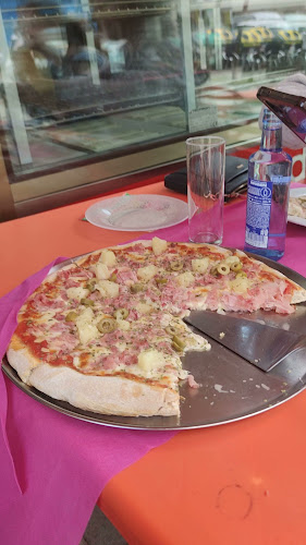 Reviews of Pizzería Napolitana in Vigo - Gastronomía y hostelería