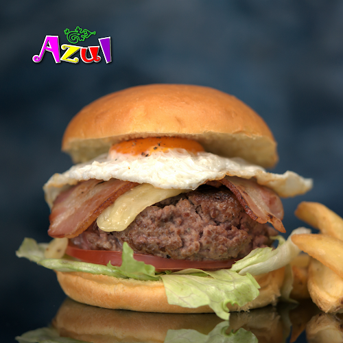 Paseo Marítimo de Sabinillas, C. Duquesa de Arcos, 53, 29692 San Luis de Sabinillas, Málaga