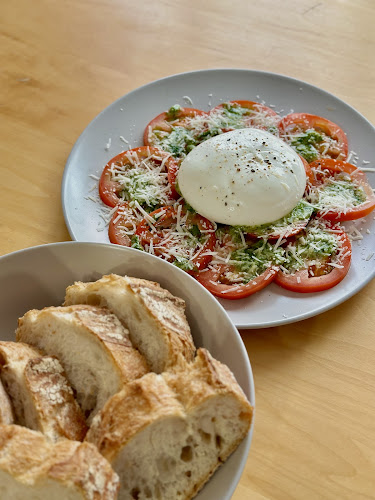 Horno de Pan, Pastelería Gil Navas - Gastronomía y hostelería