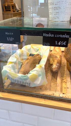 Reviews of Panadería Mamia in Vitoria-Gasteiz - Gastronomía y hostelería