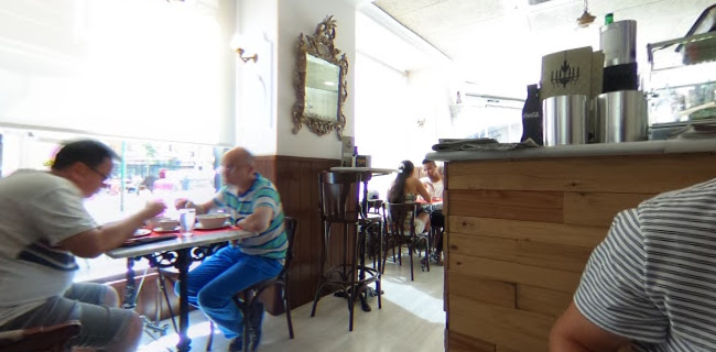 Café Barón Open Times