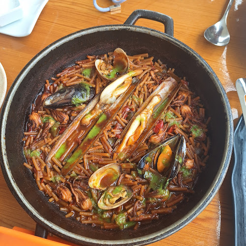 Opinii despre Restaurante Dunas de Famara în Urb. Famara - Gastronomía y hostelería