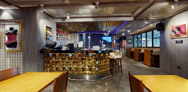 Hard Rock Cafe Valencia - Valencia