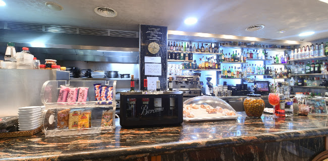 Opinii despre Ceferino Cafetería Cervecería în Barcelona - Gastronomía y hostelería