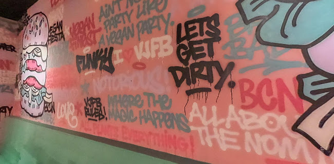 Vegan Junk Food Bar - Gastronomía y hostelería