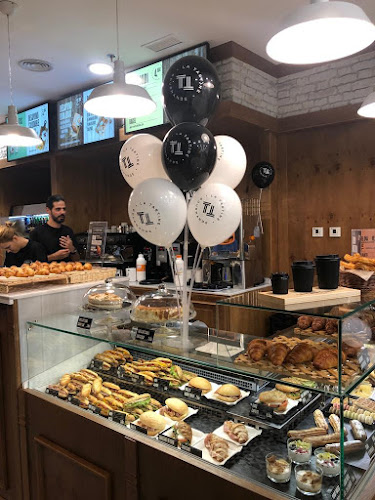 CC Alcampo Los Enlaces Antiguas, N-II, 315, Local 26, 50012 Zaragoza