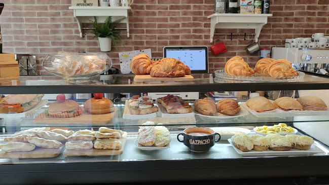 Opinii despre 9 Can Colapi în Vilanova i la Geltrú - Gastronomía y hostelería