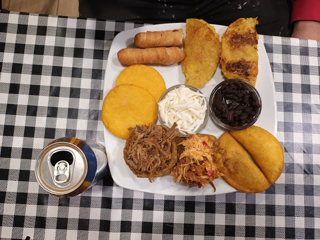 Carrer del Consell de Cent, 24, Sants-Montjuïc, 08014 Barcelona