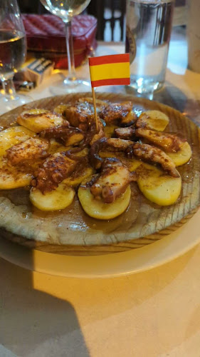 Opinii despre Dehesa Puerta Carmona în Sevilla - Gastronomía y hostelería