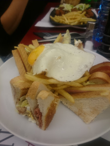 Cervecería El Halcón - Pamplona