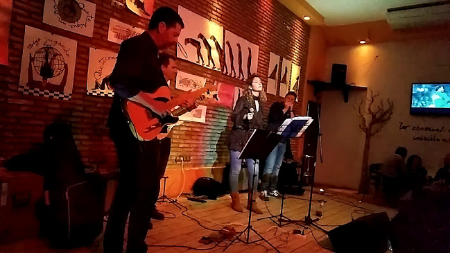 Opinii despre La Tregua Café-Bar în Sevilla - Gastronomía y hostelería